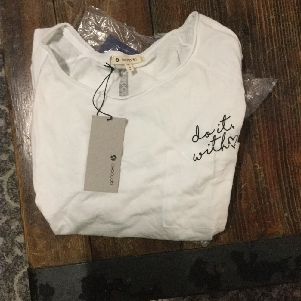 SOLD!!!!🏋🏽AVOCADO “do it with love” WORKOUT TEE - Picture 5 of 6
